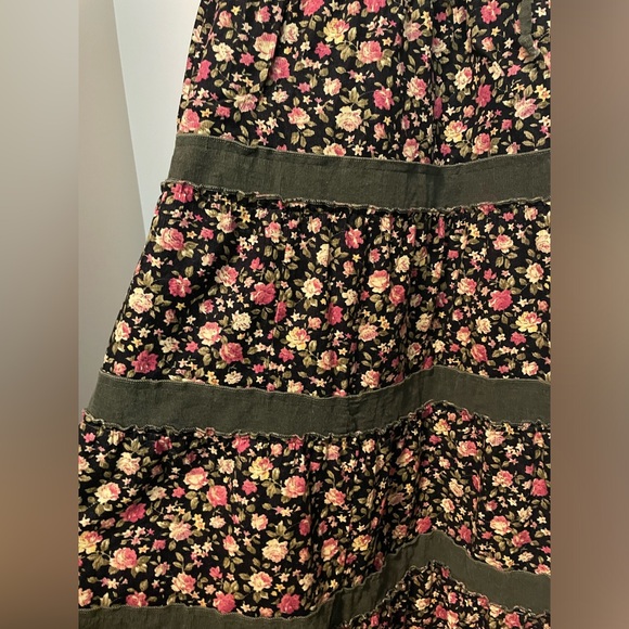 Gorgeous vintage tiered floral prairie skirt xs/s - Picture 6 of 8